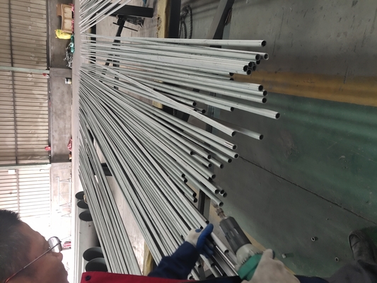 Welded Seamless Stainless Steel Pipe Decorative Tubes 201 304 321 316 316L